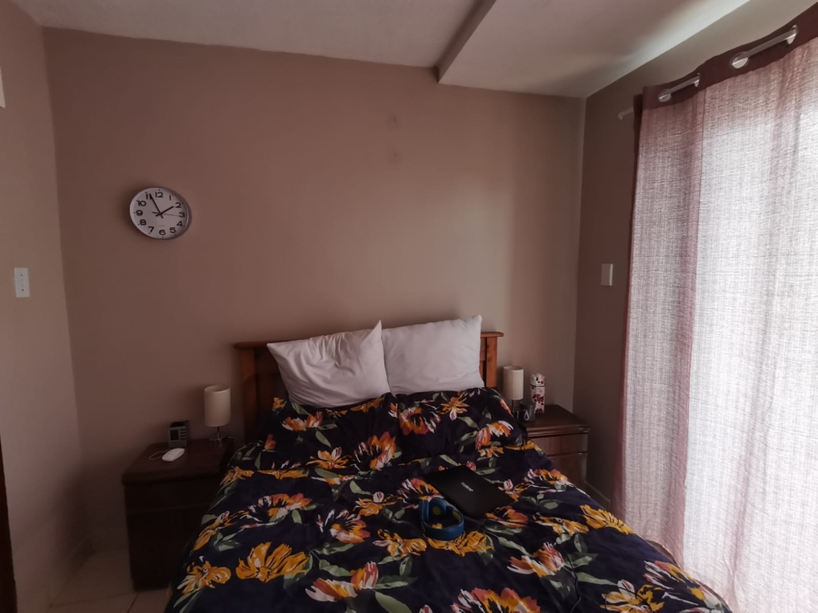 2 Bedroom Property for Sale in Heiderand Western Cape